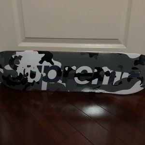 *SOLD* Supreme Grey Camo Skatedeck (2020)